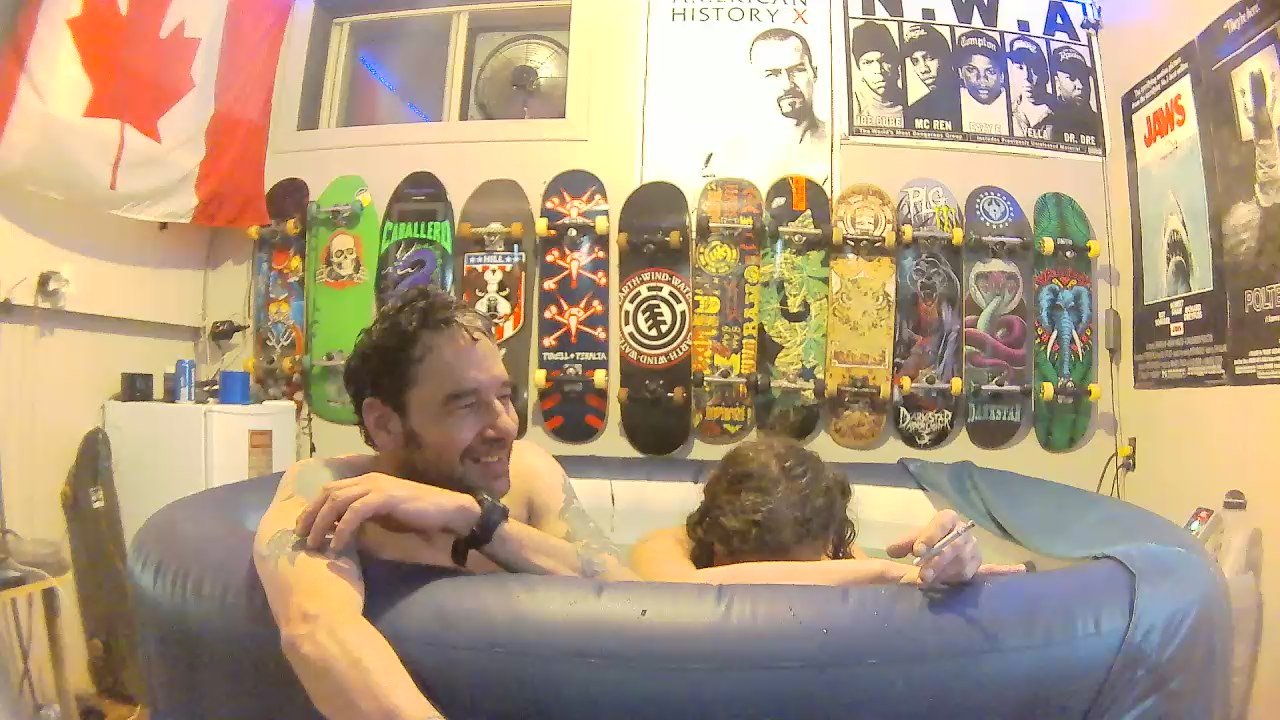  2kinkynewfees chat room