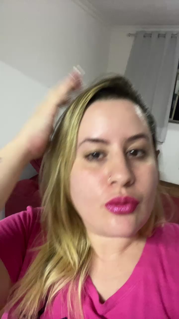 Watch AgataStonne live on cam on Cam4