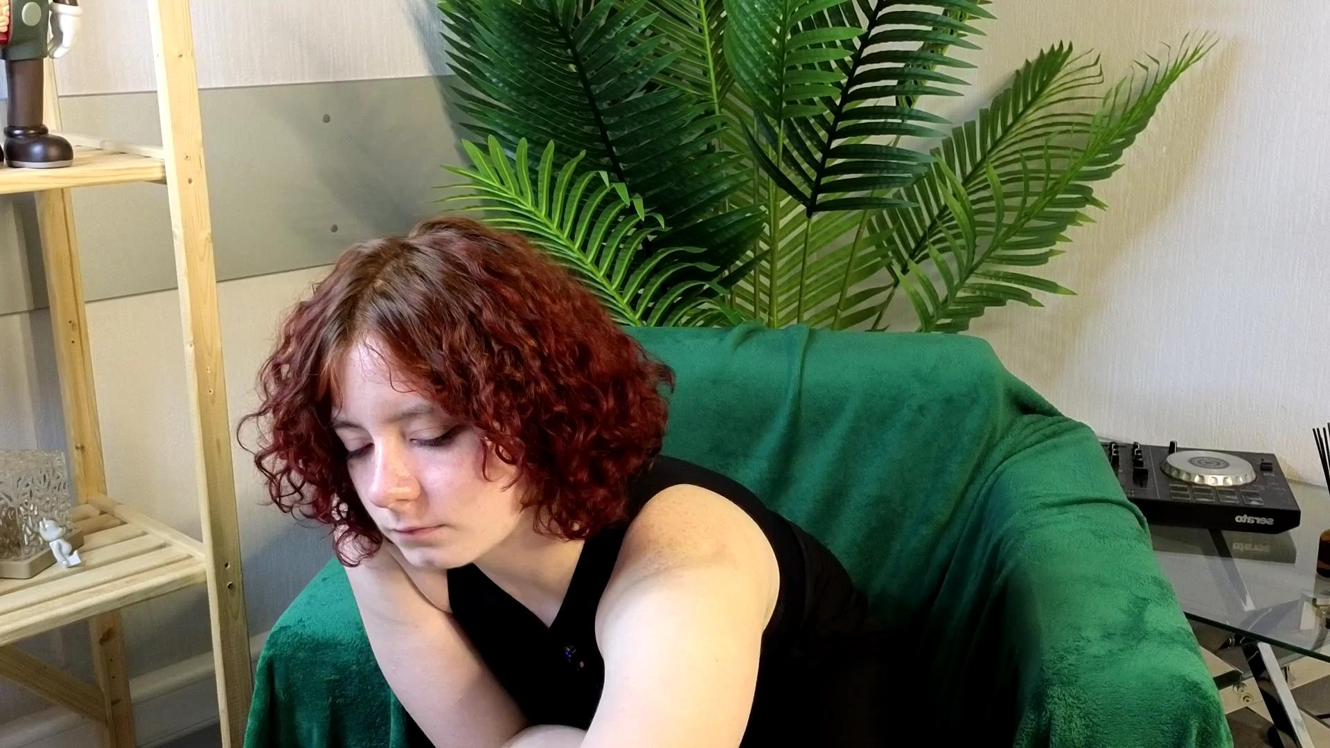 Watch AgnesWelden live on cam on Cam4