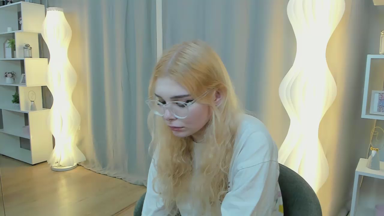  AleshaKasuboski chat room