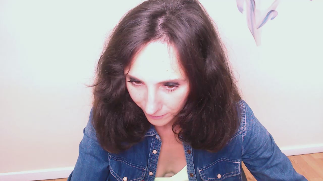 AlissaTemi live cam model at Cam4