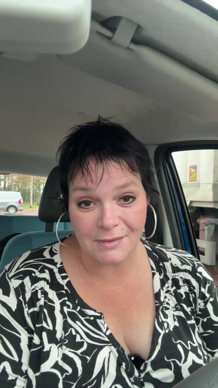  AlyssaGeorge chat room