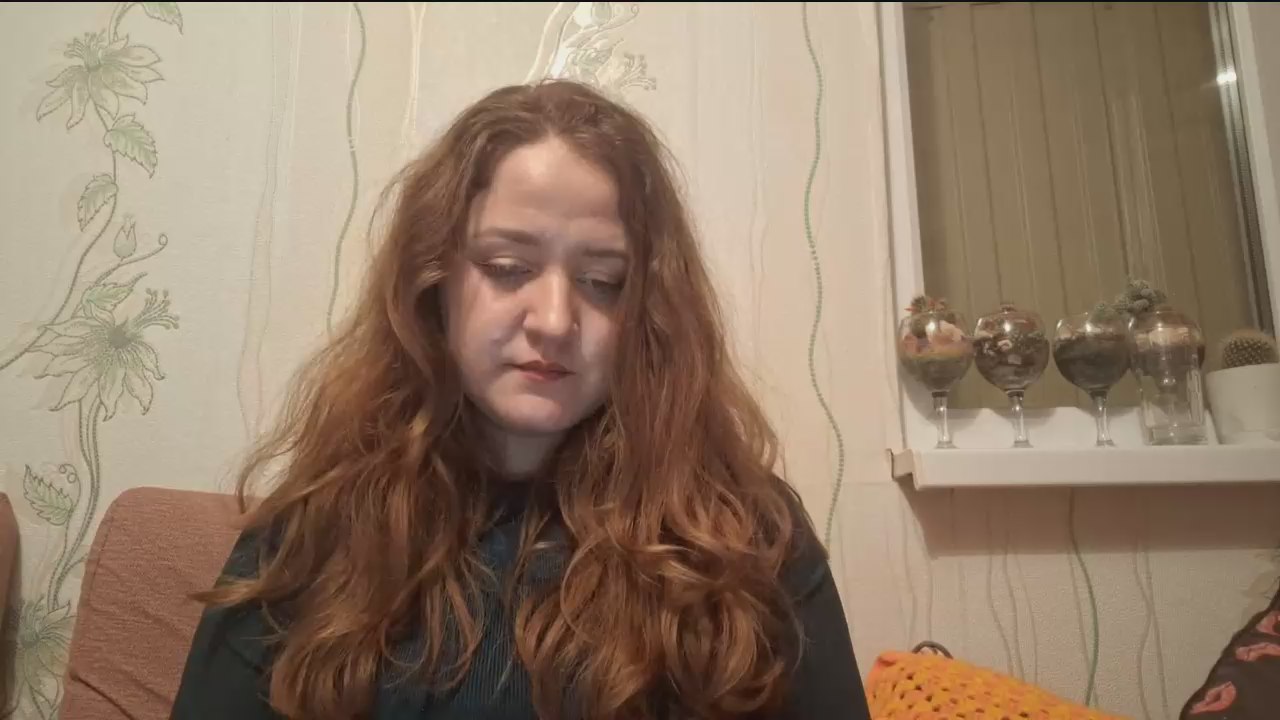 Watch AnneGabrielli live on cam on Cam4