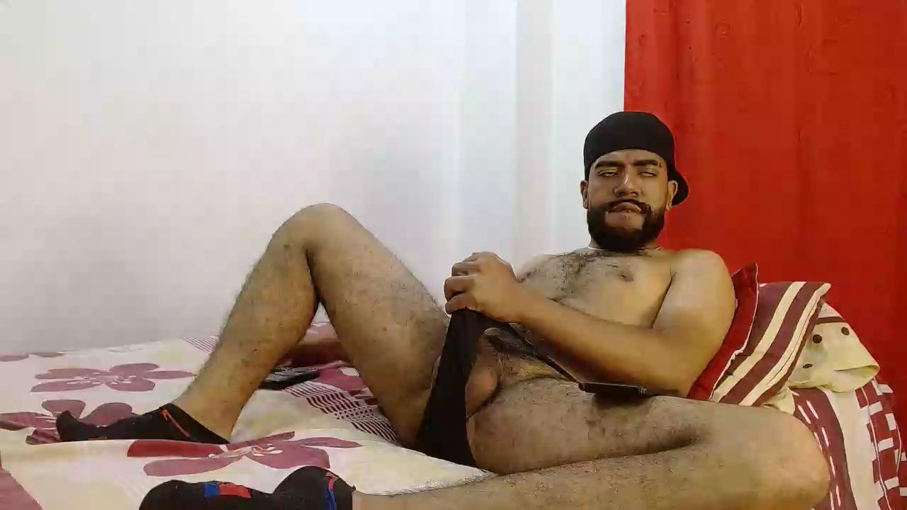 Watch Aroon_Stonne live on cam on Cam4