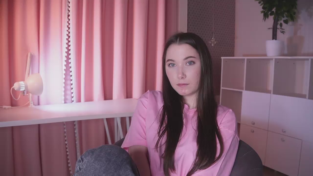 AshleyDodgson live cam model at Cam4