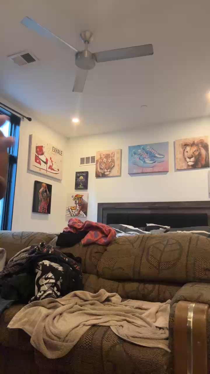 Watch Berriez live on cam on Cam4