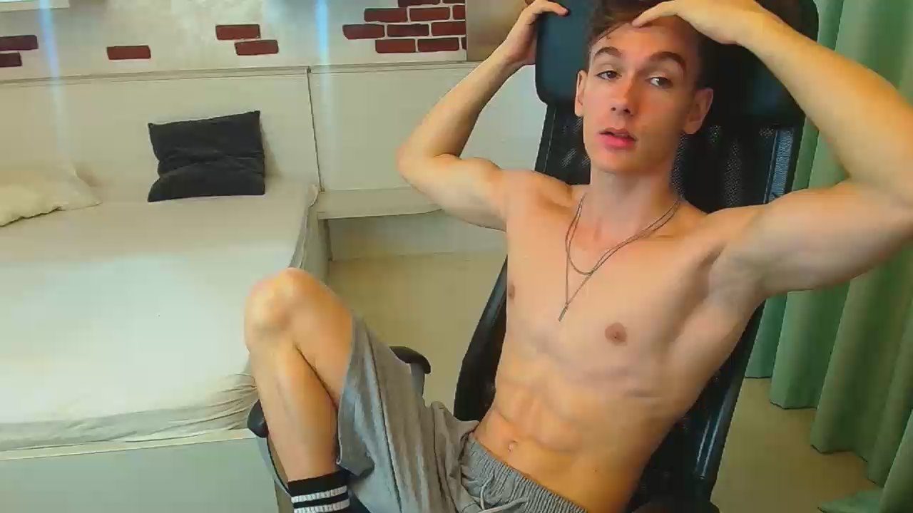 BradyFlint live cam model at Cam4