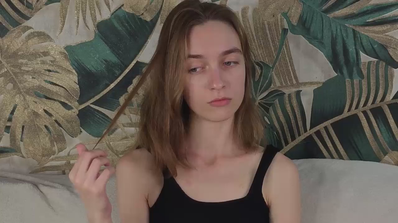 Watch BreannEhmann live on cam on Cam4