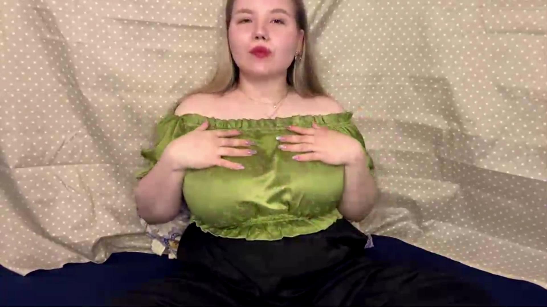 CassieScanneuのCam4配信画像
