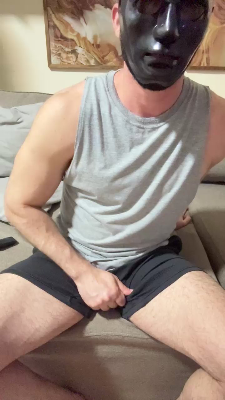 Watch DanteCruz2000 live on cam on Cam4