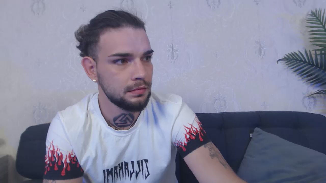 DanyelCarter live cam model at Cam4