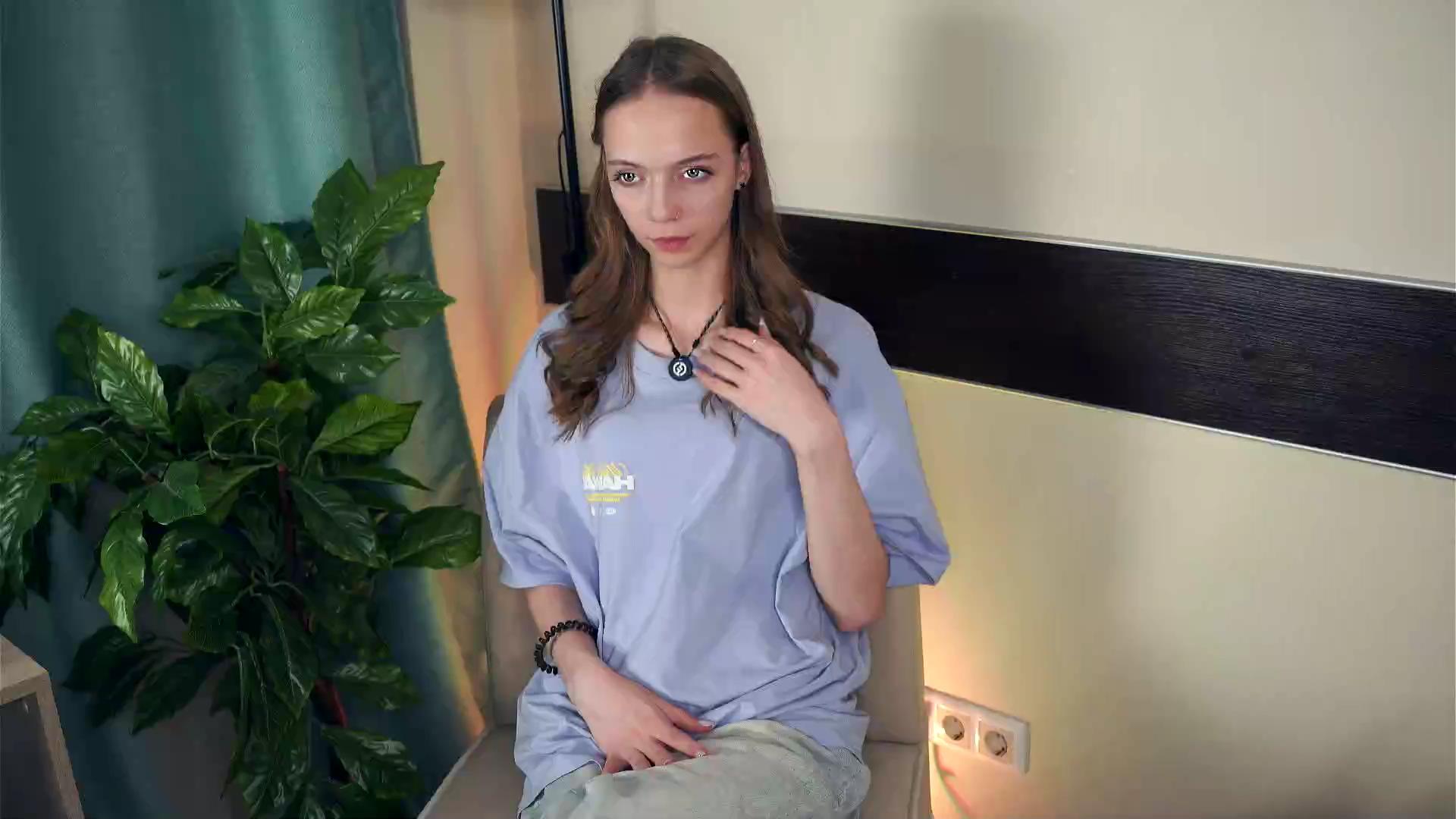 DarceySchulteis live cam model at Cam4