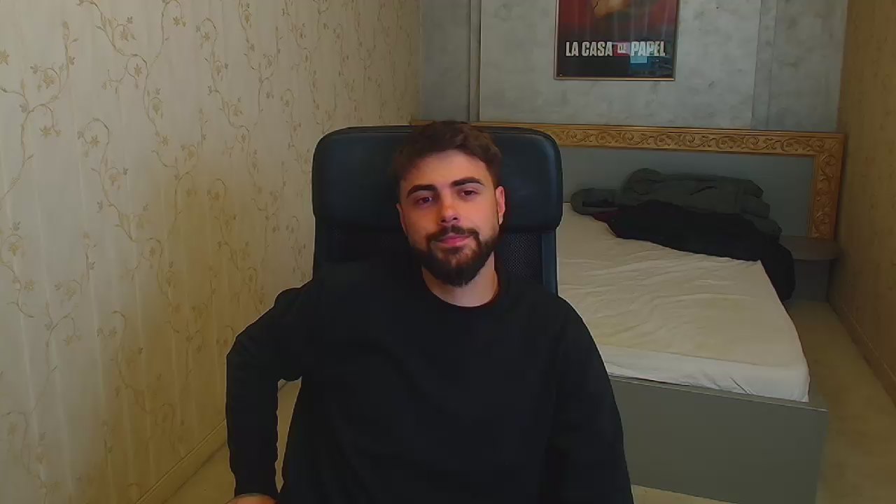 DaxKent live cam model at Cam4