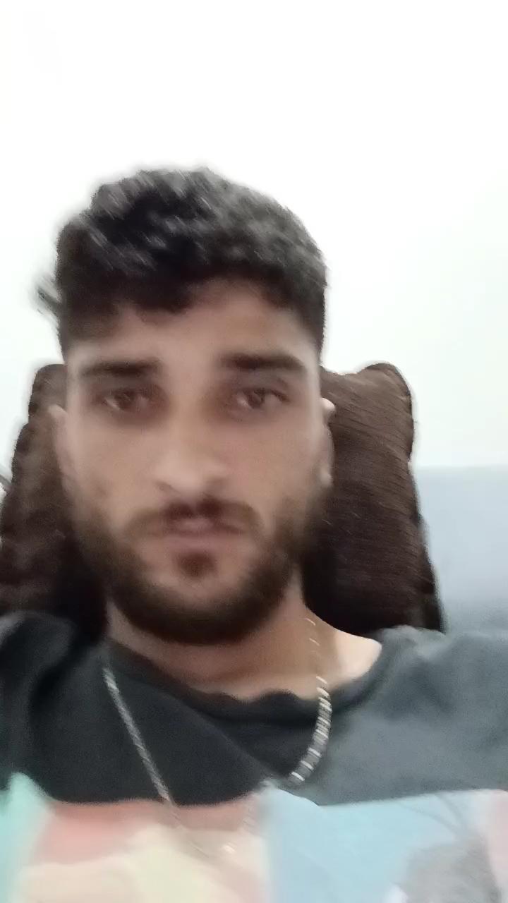 Watch Didio20Cm live on cam on Cam4