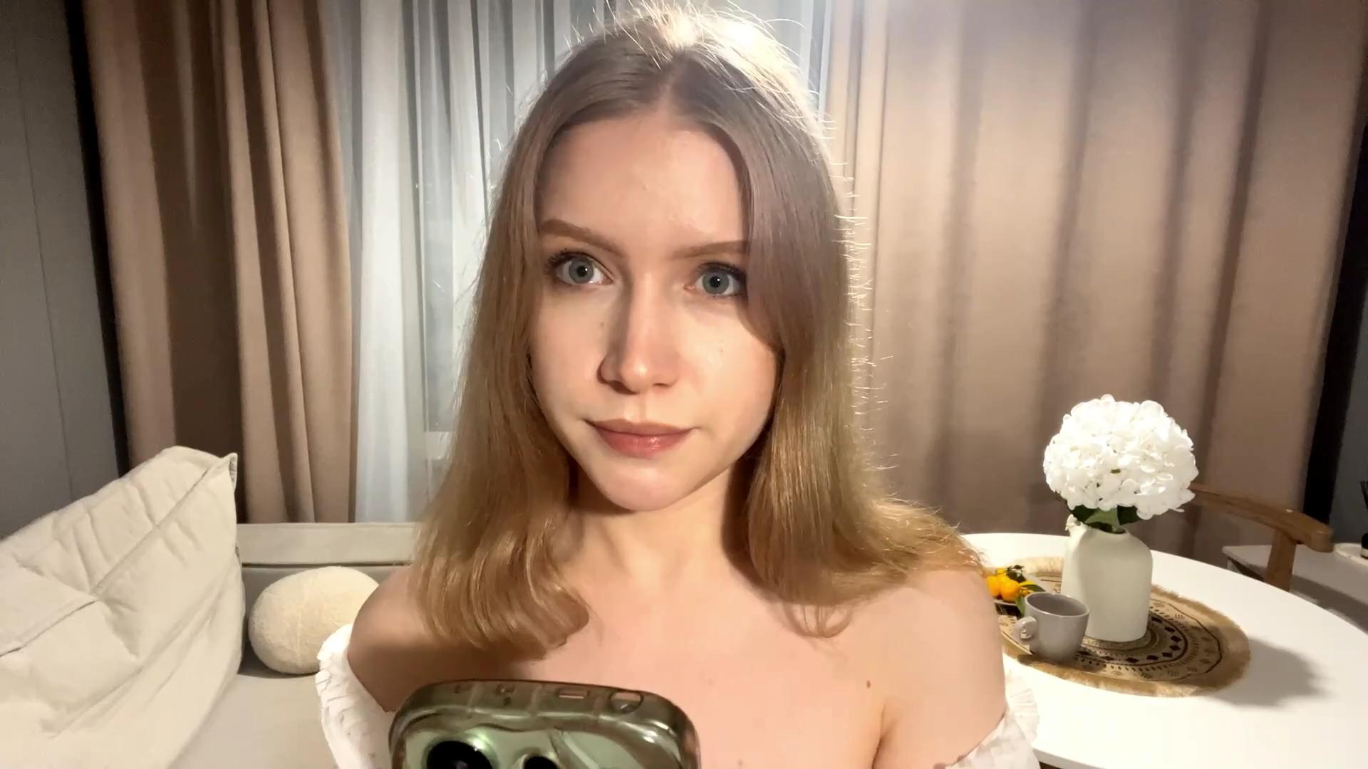  DoreenHowie chat room