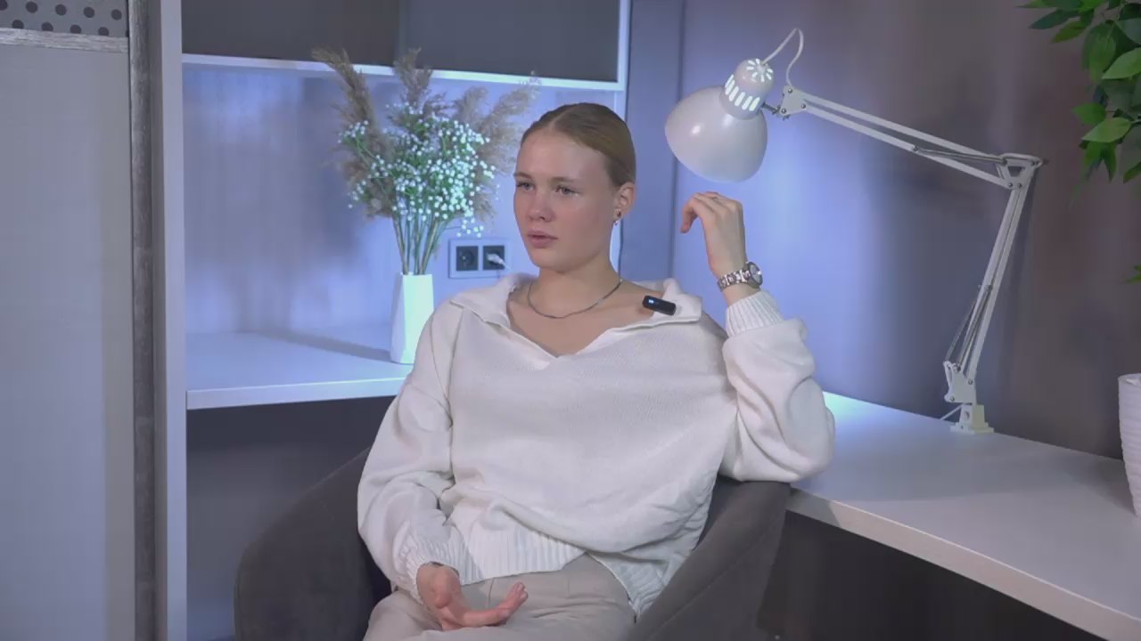 EddaCervin live cam model at Cam4