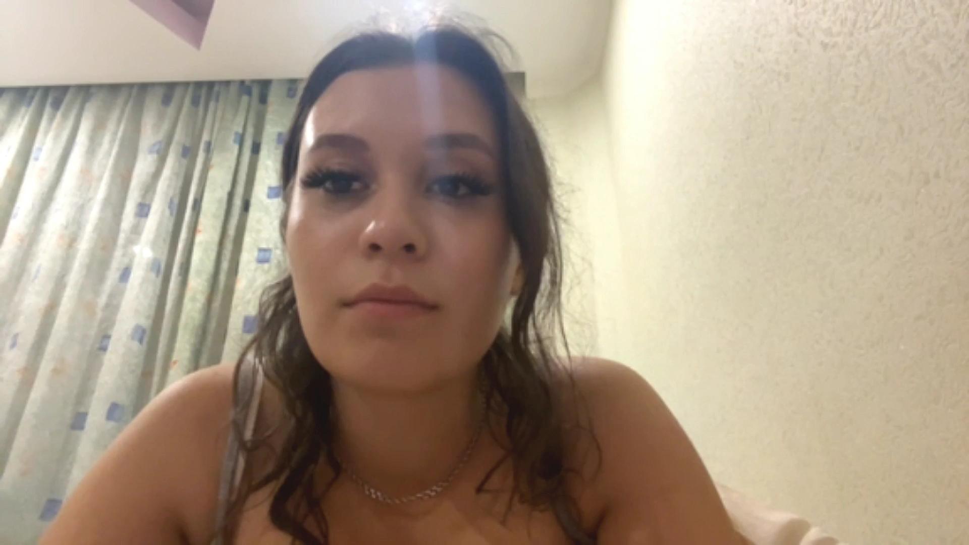 Watch EsterMad live on cam on Cam4