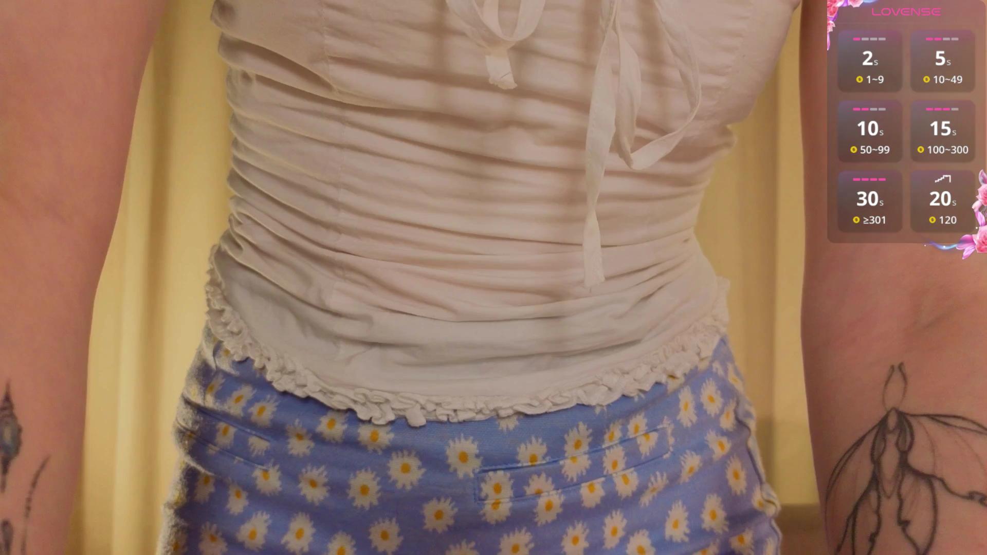 Watch EulaWeger live on cam on Cam4
