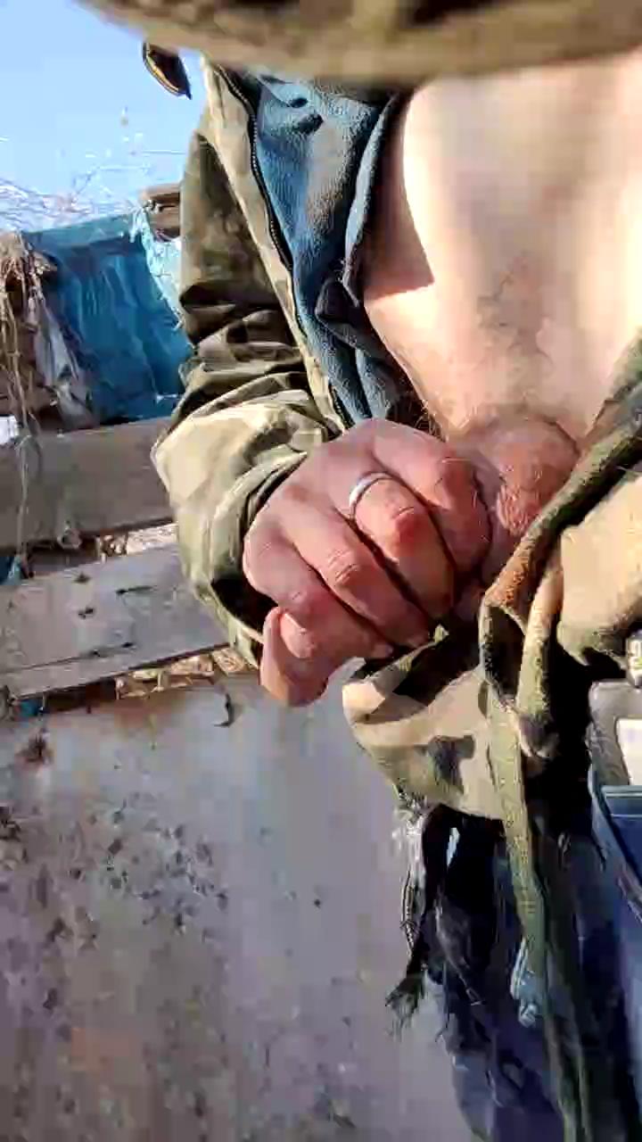 Watch  FuddFux8in live on Cam4