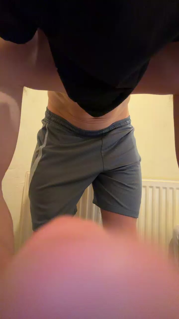 Watch GymBuilt live on cam on Cam4