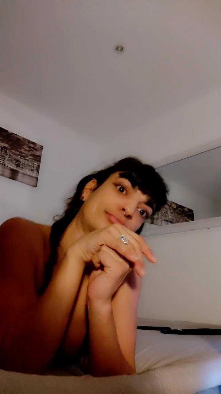  Hot_f_couple chat room