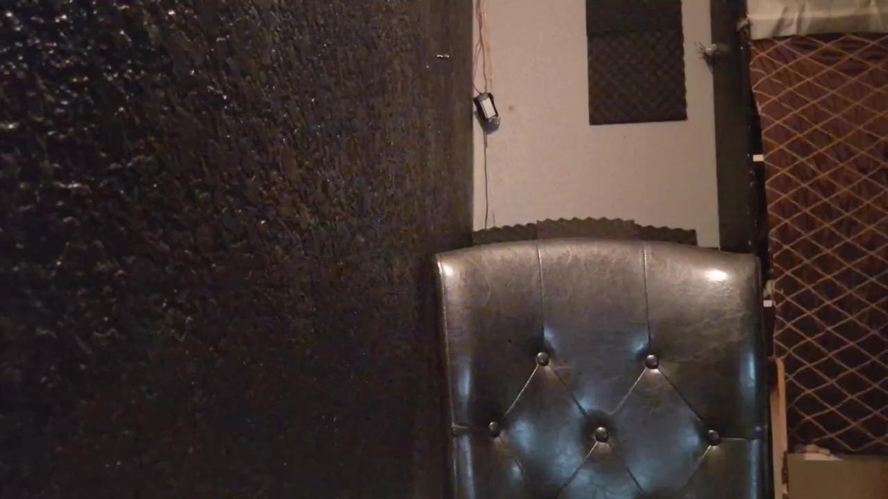  Hugo_Boss69 chat room