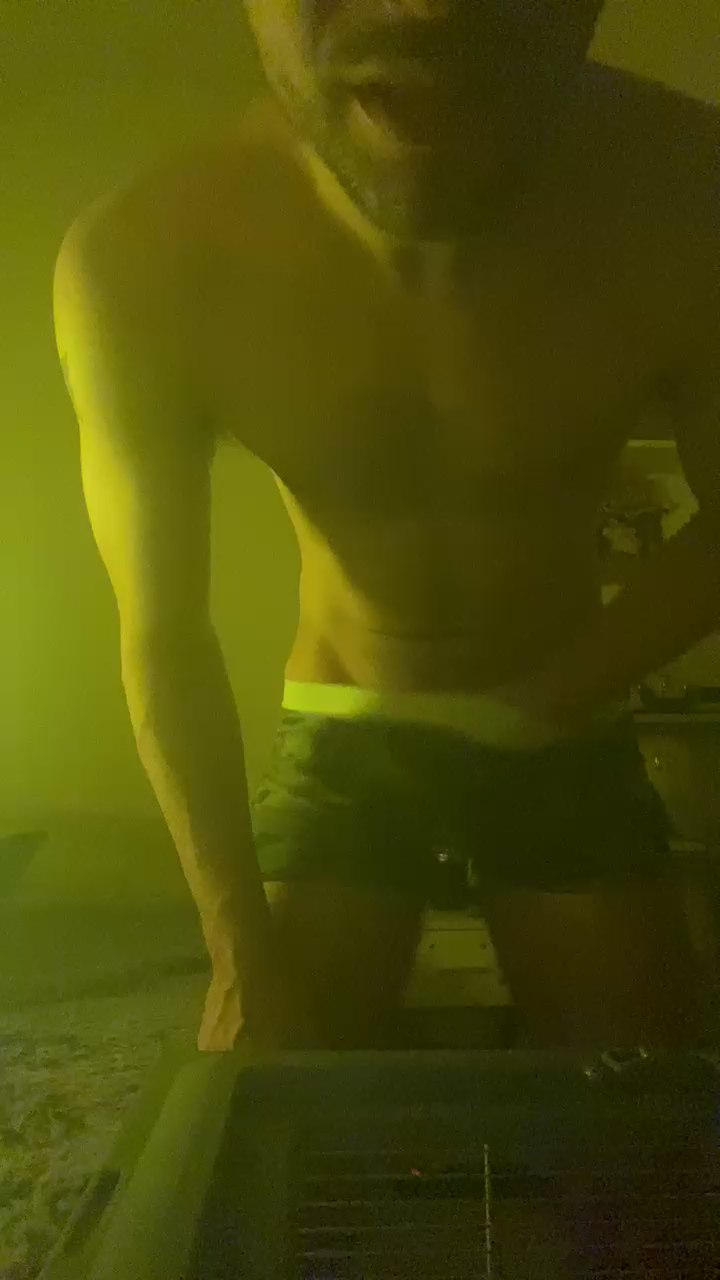 Sex chat gratuit in direct cu Jsjsjajajandfc pe Cam4