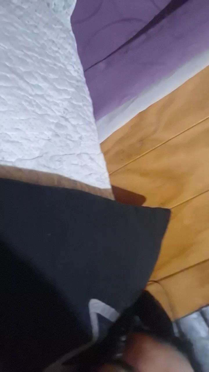 Watch Laesquizoooo25 live on cam on Cam4