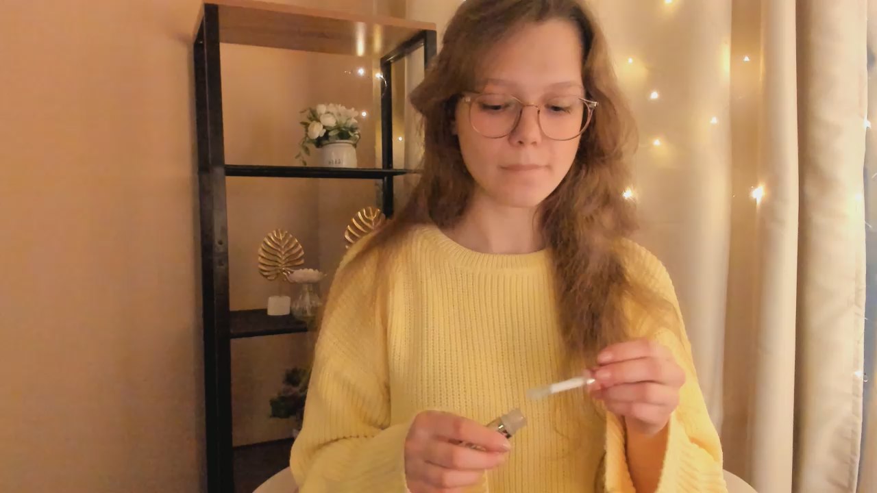  LashonPoff chat room