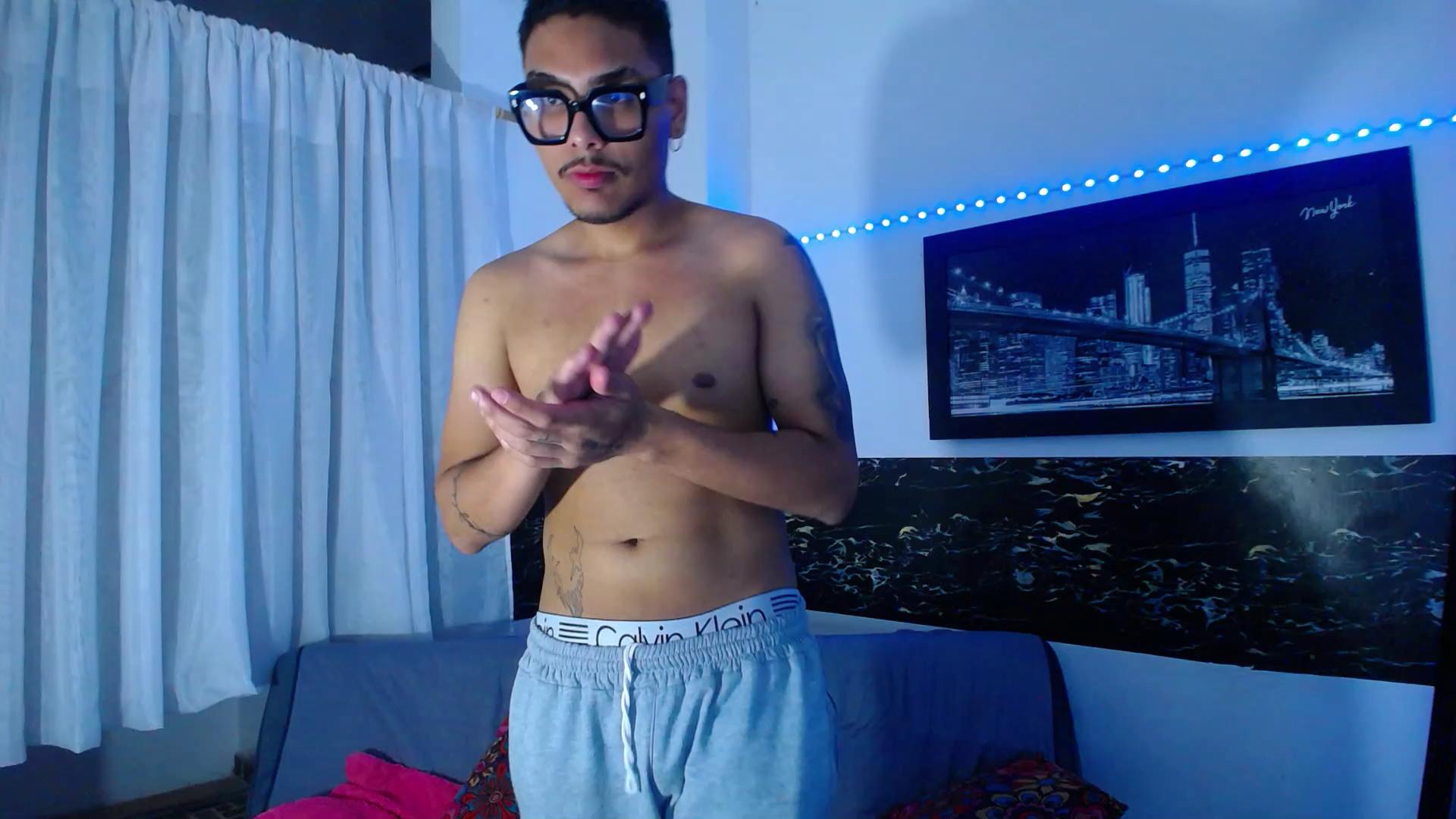 https://snapshots.xcdnpro.com/snapshots/LatinWolfBoy?s=OesulI61Ee/aNVoHnap5aC5RuV4VO5rA8SVpiymh5tc= Live Cam4 Model