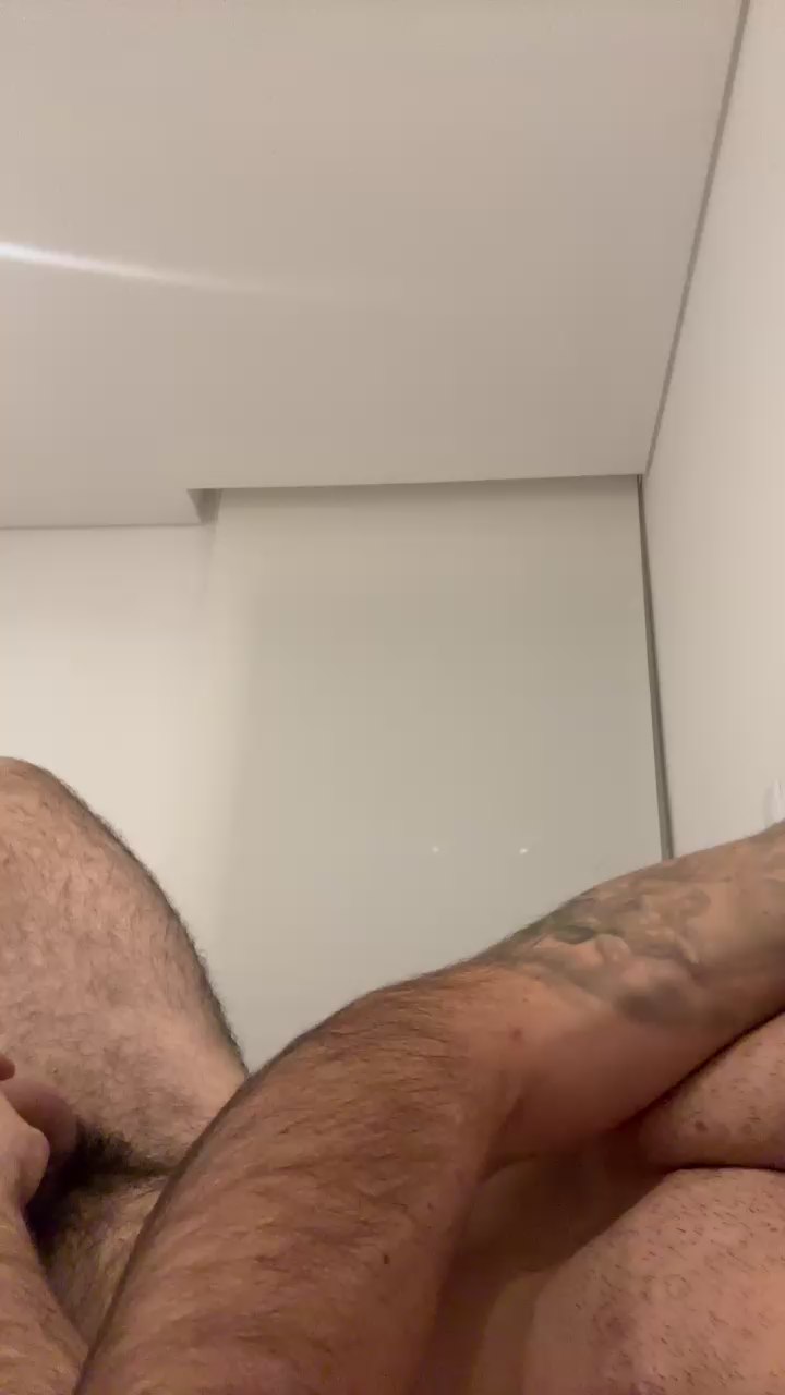 Letr4ce live cam model at Cam4