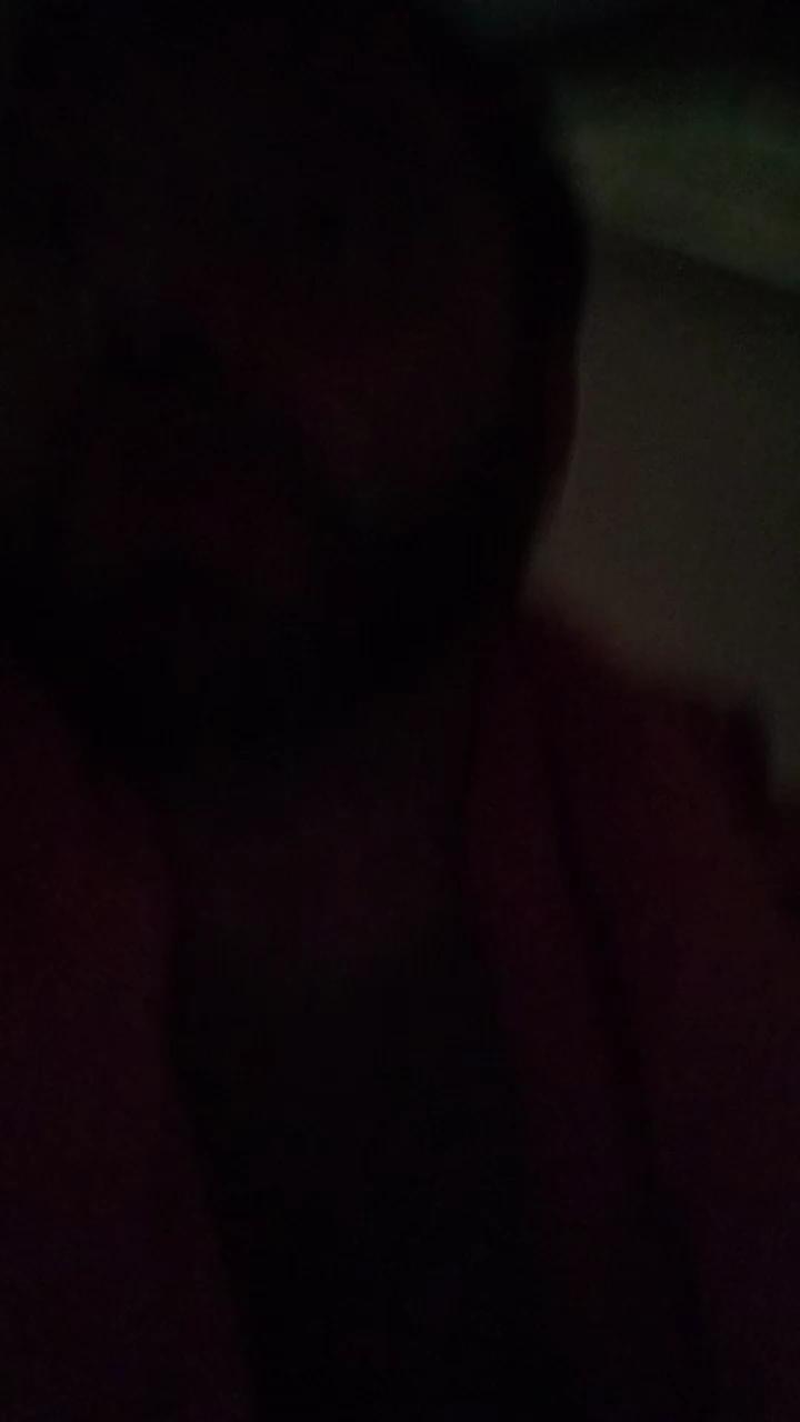 Lilbigtoys420 live cam model at Cam4
