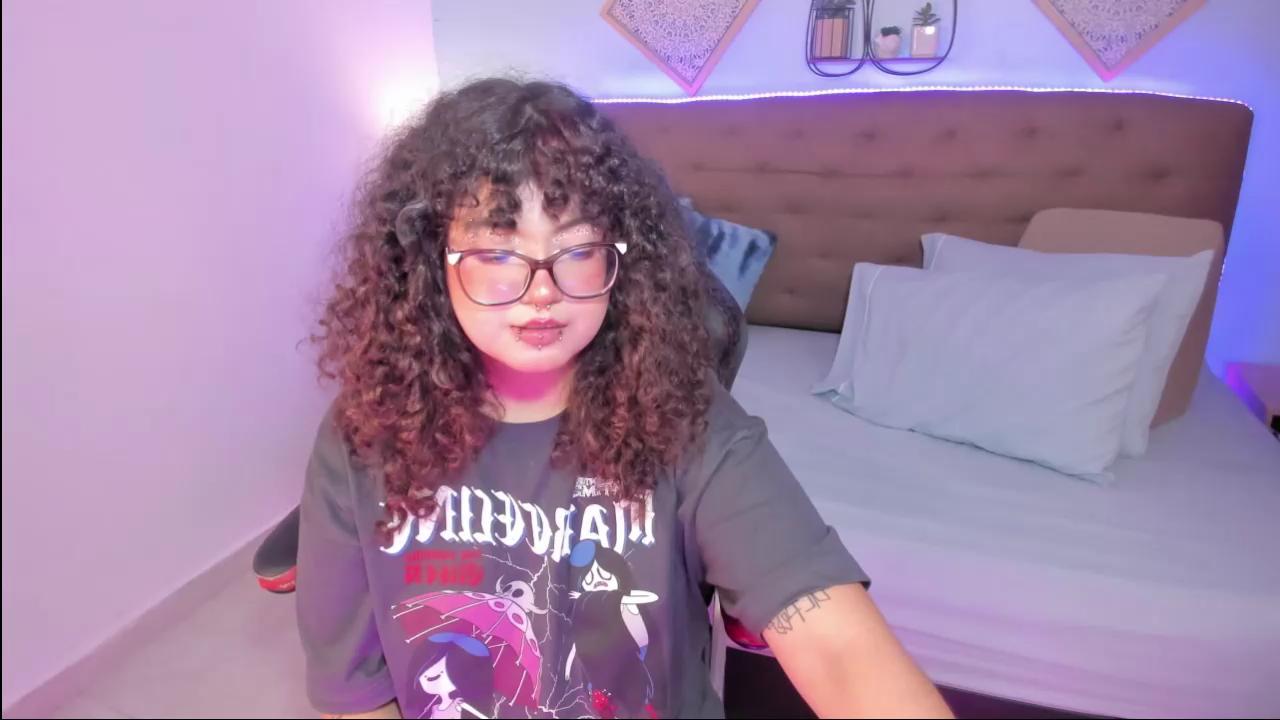  Lilly_Miller_ chat room