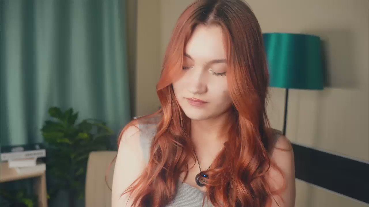 LindyManfra live cam model at Cam4