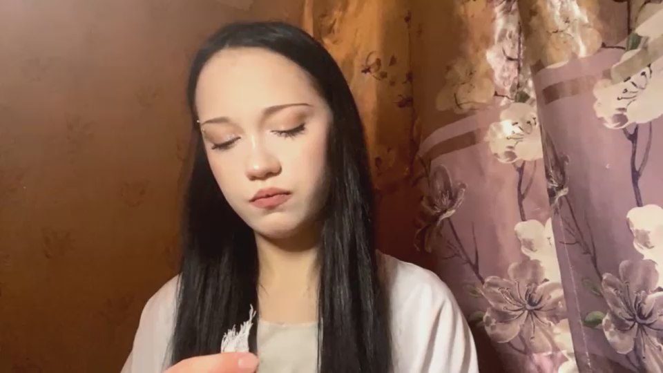 MaribelElks live cam model at Cam4