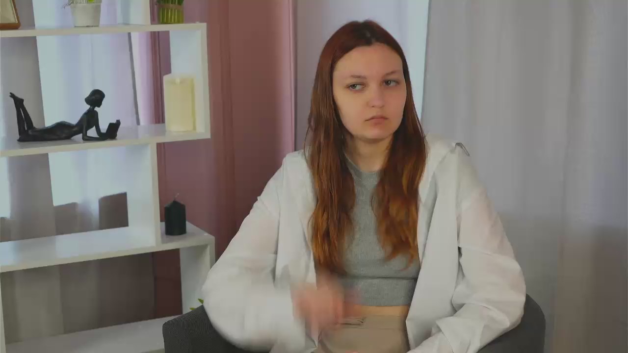  MerciaDainty chat room