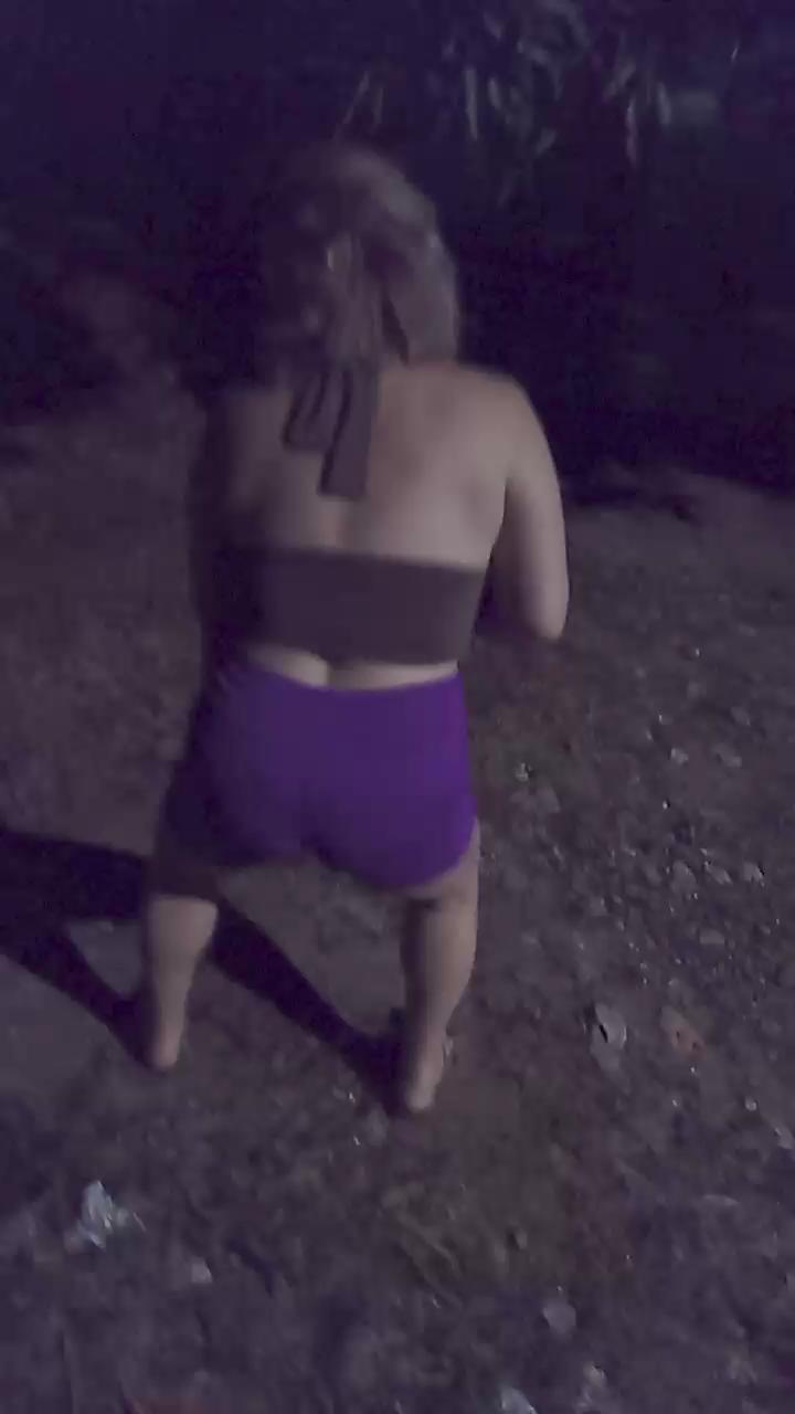 Sex chat gratuit in direct cu Micarla005 pe Cam4
