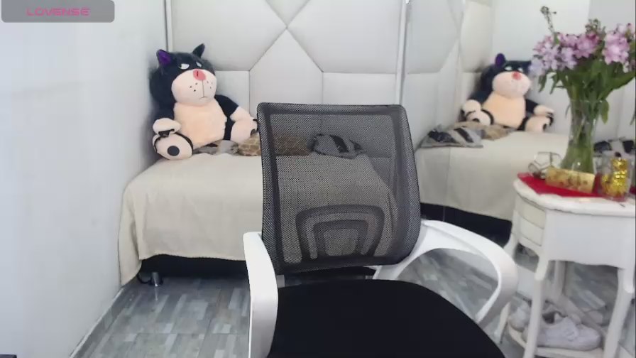 Mick_Storm live cam model at Cam4