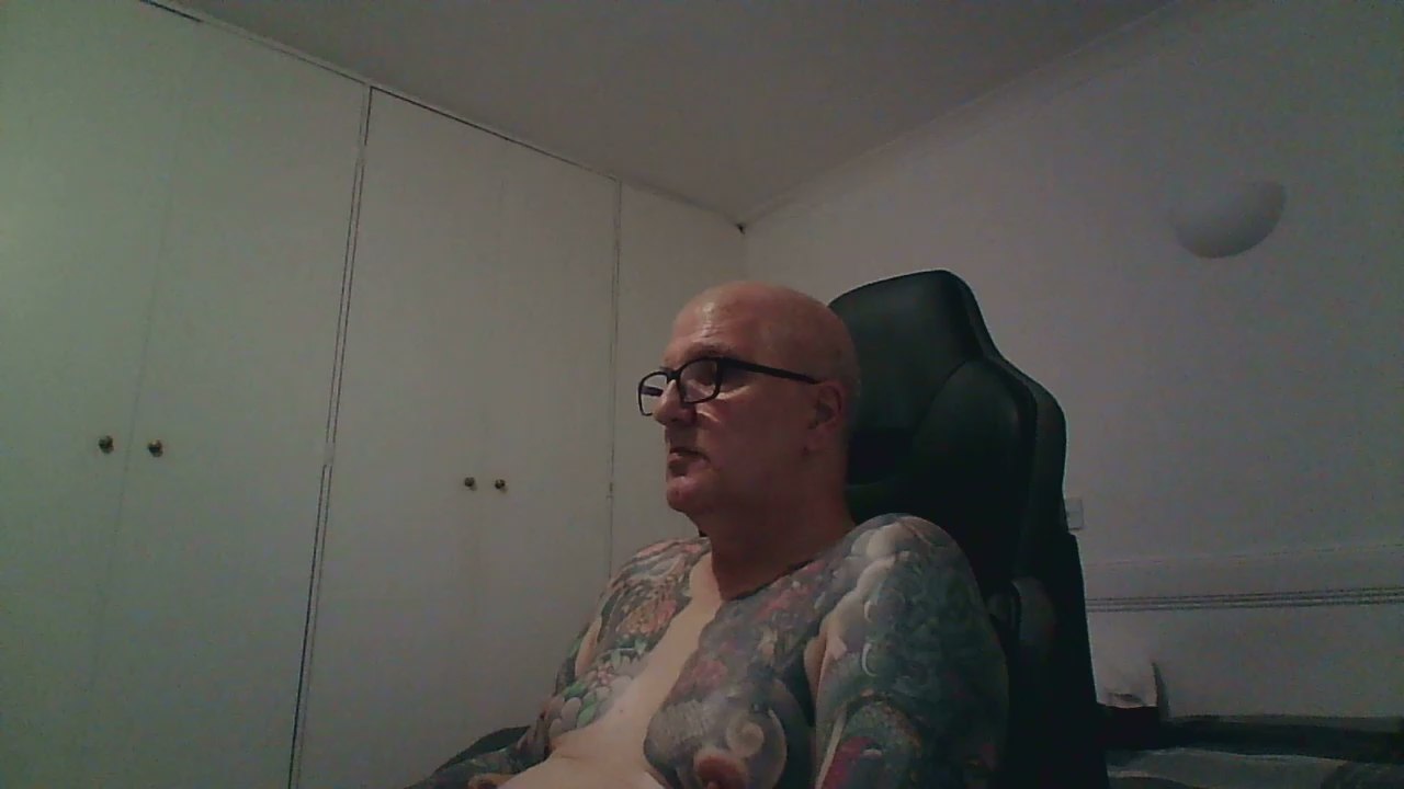 Watch NICKnick6512 live on cam at Cam4