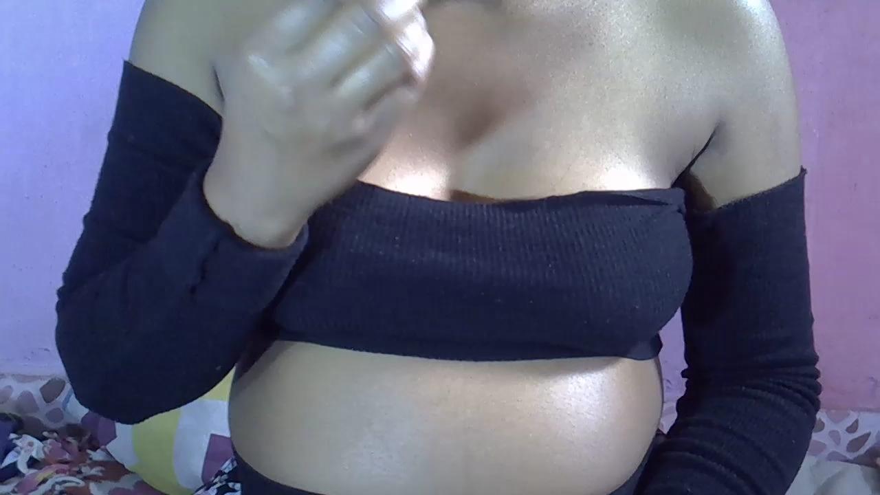 Watch  Olivi_hot live on Cam4