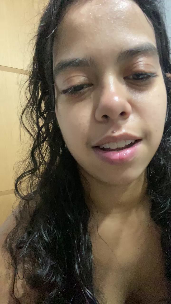 OnlySofi Live Cam on Cam4