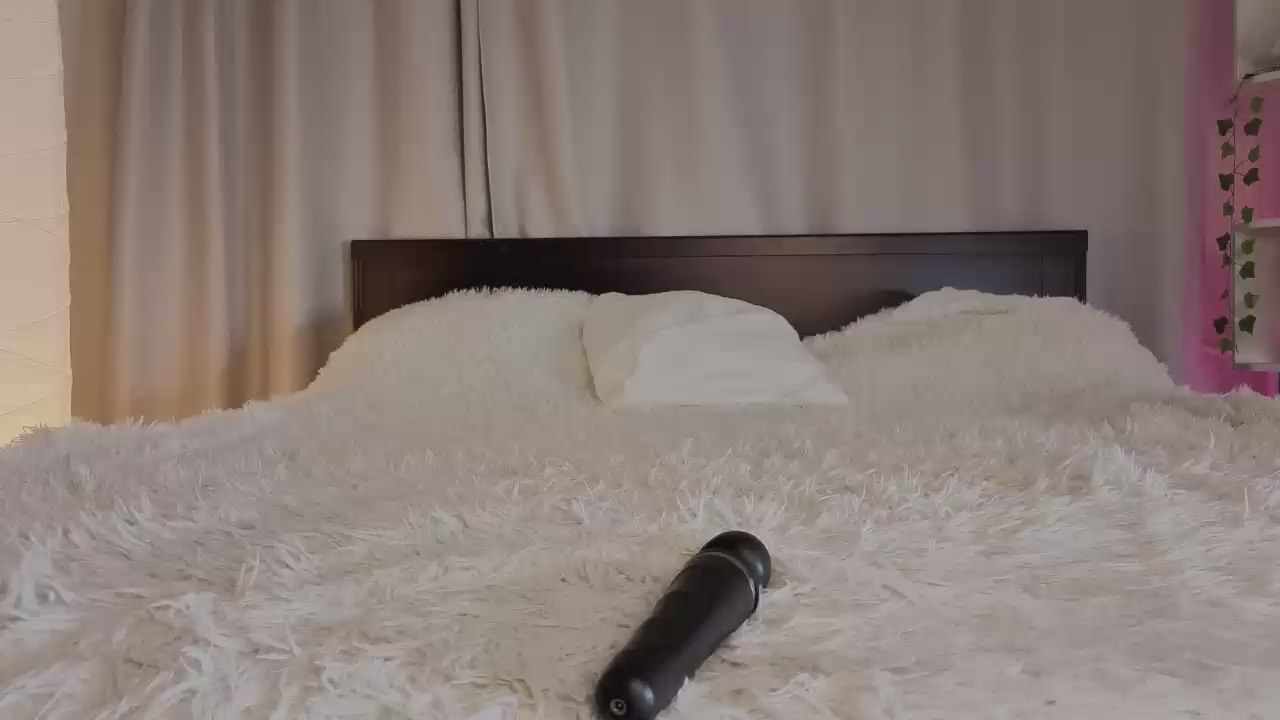  PansyEssix chat room