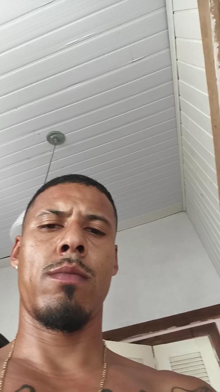  PretodeFloripa chat room