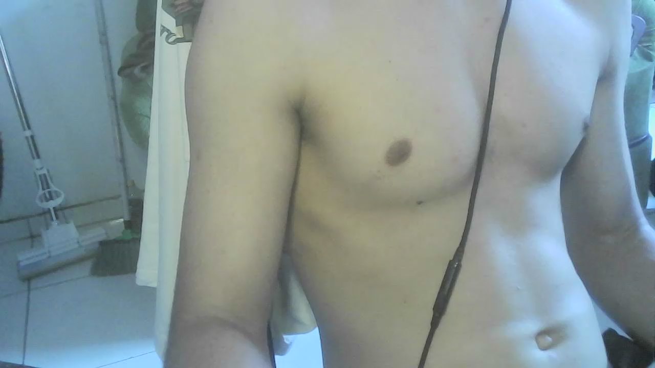 Rafaell33 live cam model at Cam4