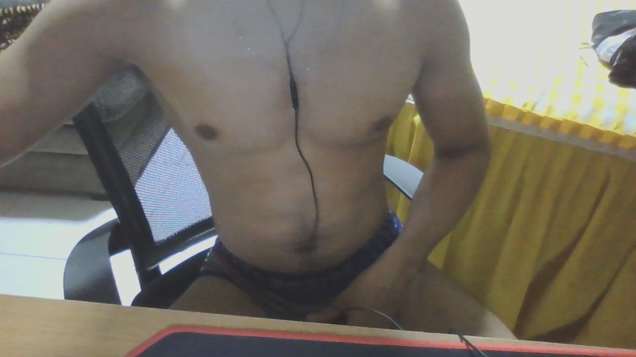 Watch RatherHawk live on cam at Cam4