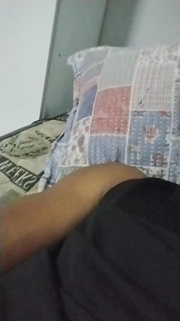 Rznlz live cam model at Cam4