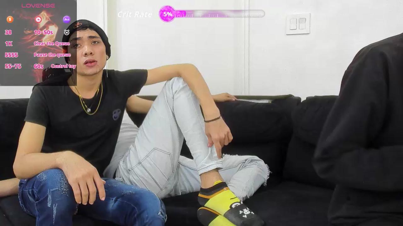 StrawwBoyss live cam model at Cam4
