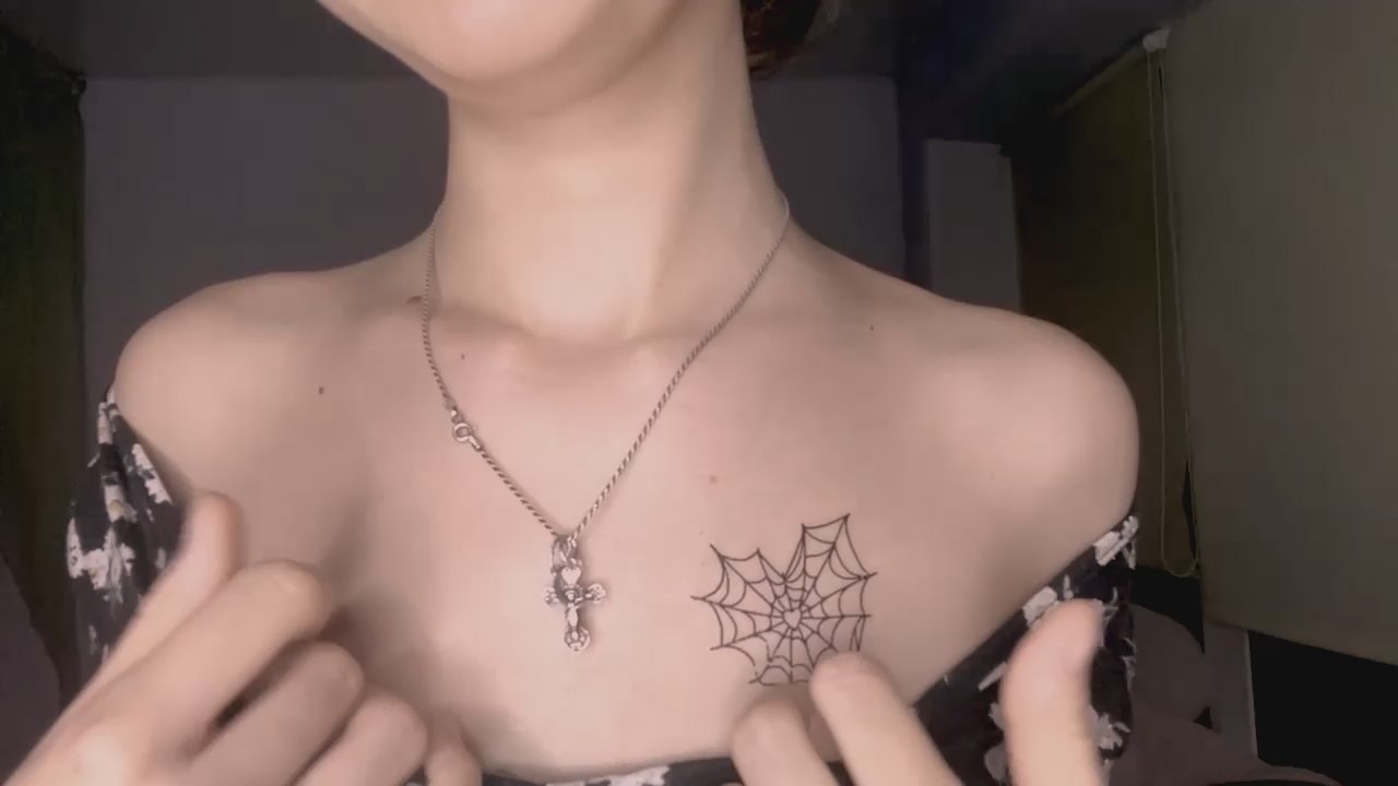 SunniThiessen live cam model at Cam4