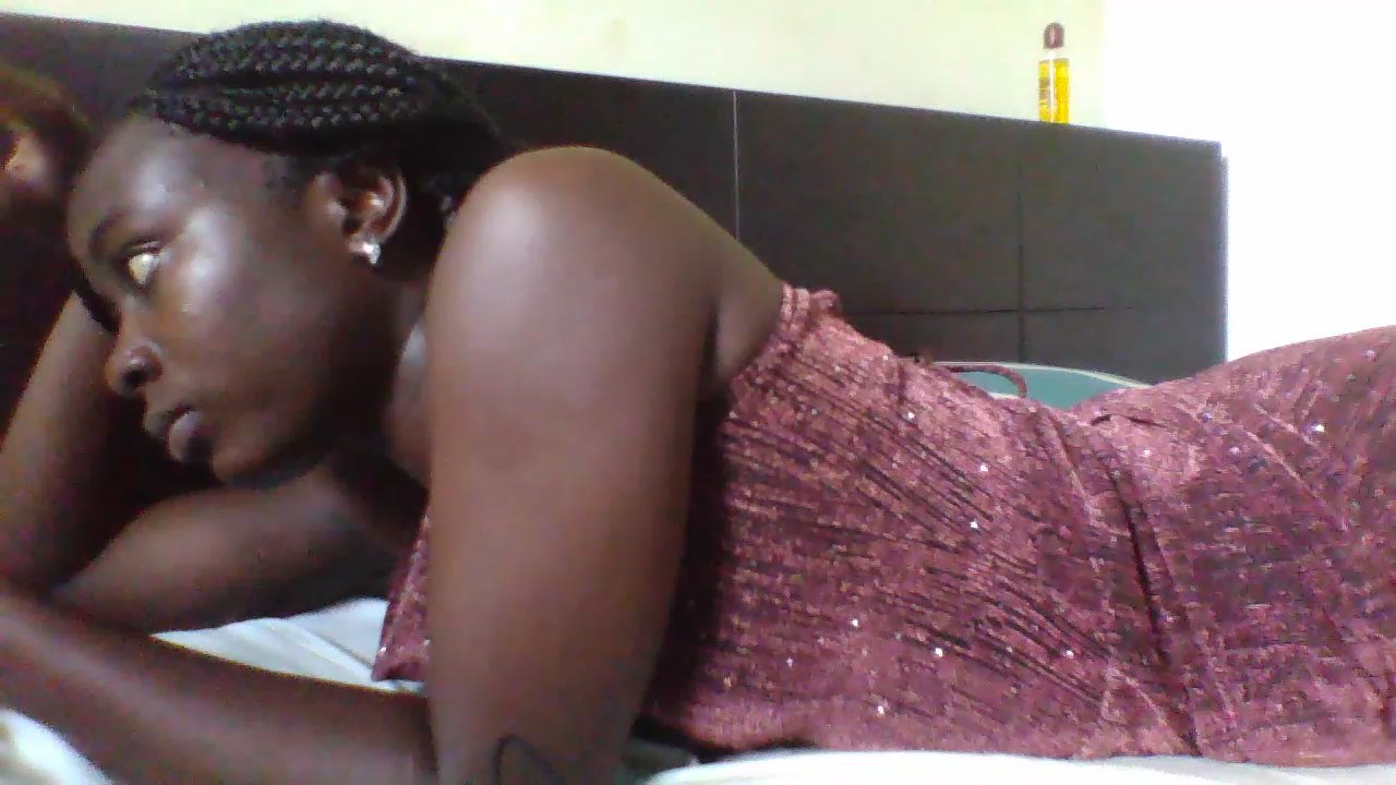 Sweetgurl05 on Cam4
