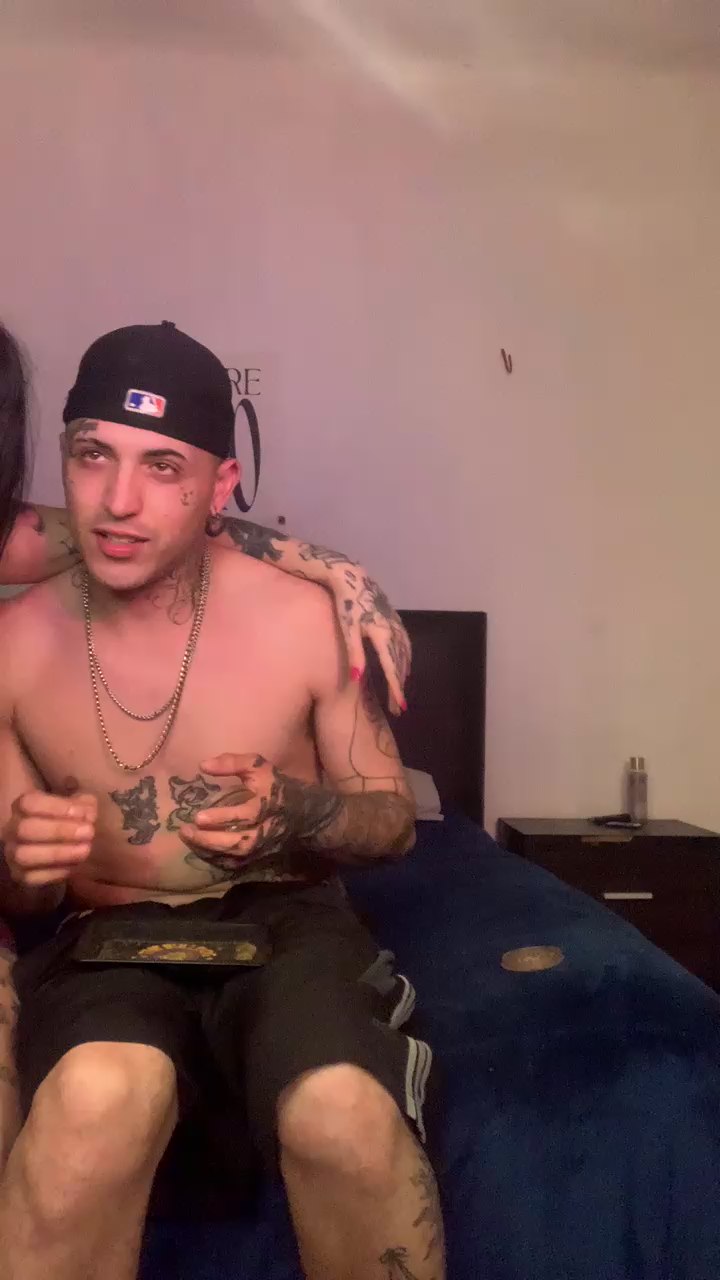 Tatusexybebe Live Webcam on Cam4